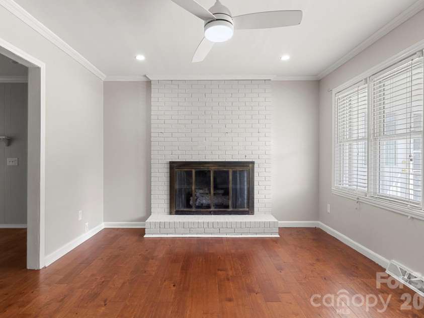 904 Long Street, Oakboro, NC 28129.  MLS# CAR4392610, YatesRealty ID 34322. 