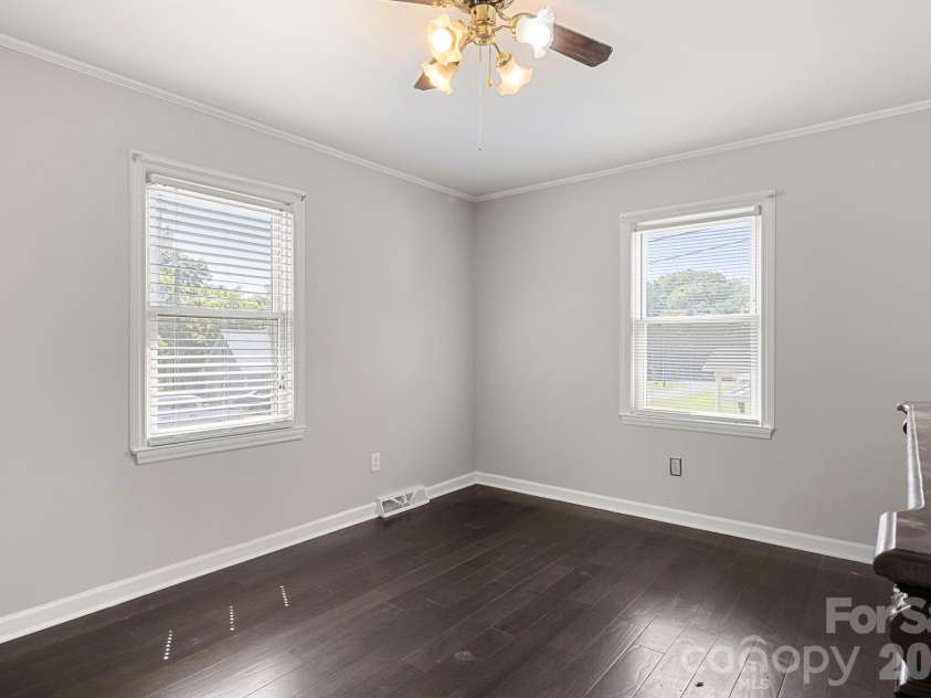904 Long Street, Oakboro, NC 28129.  MLS# CAR4392610, YatesRealty ID 34322. 