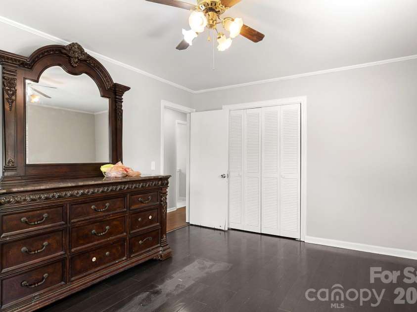 904 Long Street, Oakboro, NC 28129.  MLS# CAR4392610, YatesRealty ID 34322. 