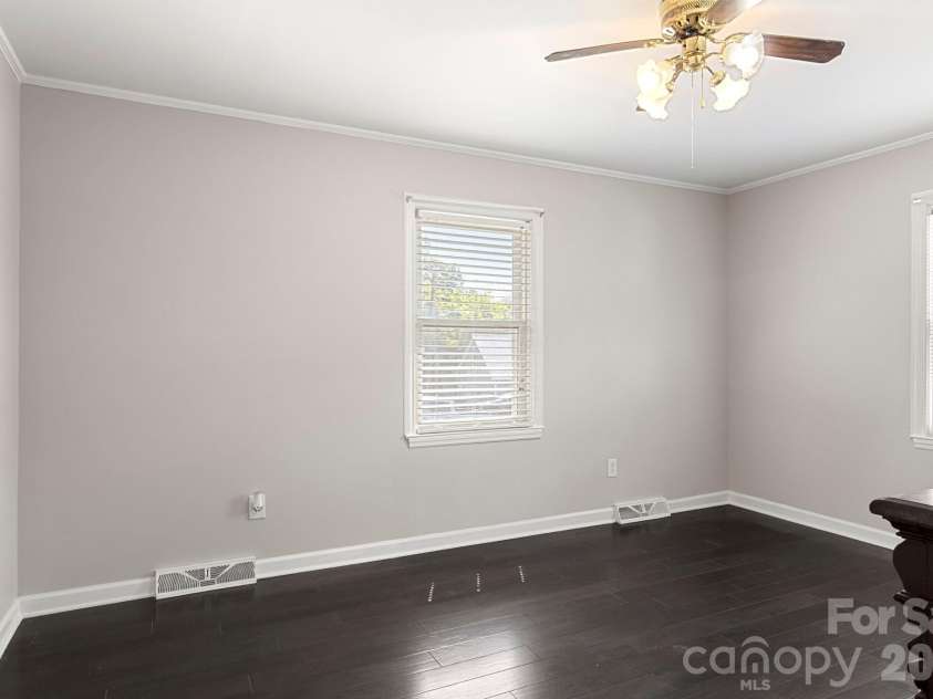 904 Long Street, Oakboro, NC 28129.  MLS# CAR4392610, YatesRealty ID 34322. 