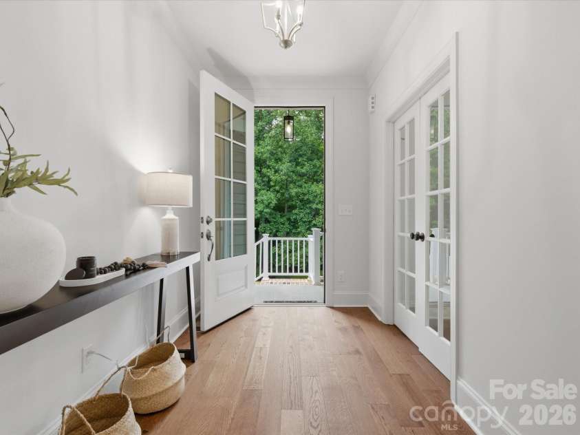 7815 Red Oaks Trail, Waxhaw, NC 28173.  MLS# CAR4389523, YatesRealty ID 34323. 