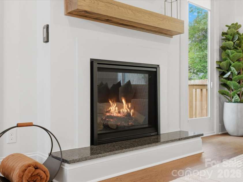 7815 Red Oaks Trail, Waxhaw, NC 28173.  MLS# CAR4389523, YatesRealty ID 34323. 