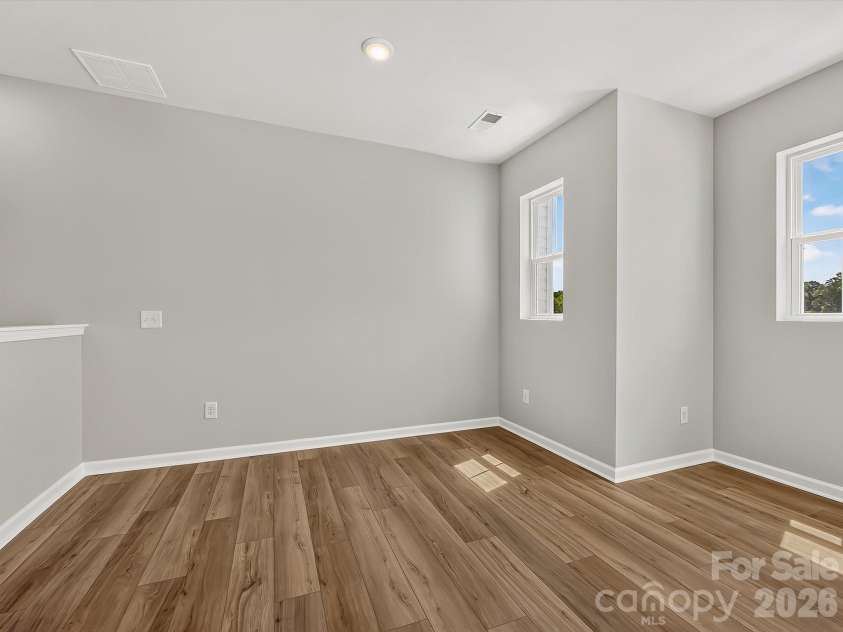 6557 Fire Lily Lane, Charlotte, NC 28216.  MLS# CAR4383907, YatesRealty ID 34325. Dining Area