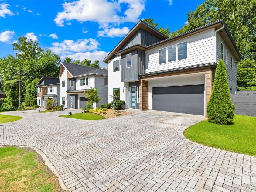 1627 Rama Road, Charlotte, NC 28211.  MLS# CAR4287612, YatesRealty ID 34326. 