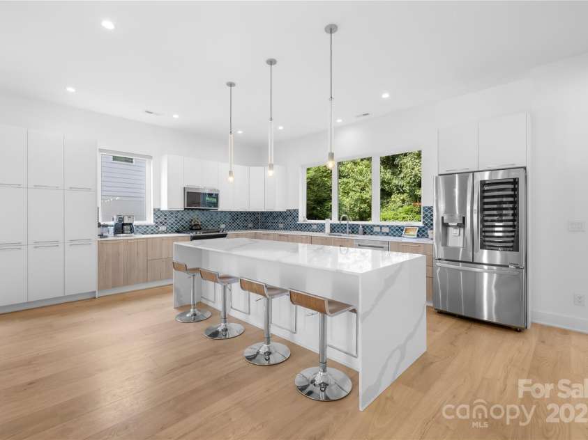 1627 Rama Road, Charlotte, NC 28211.  MLS# CAR4287612, YatesRealty ID 34326. 