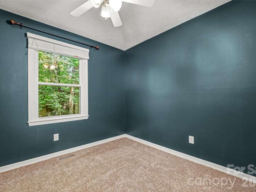 27 Unity Court, Etowah, NC 28729.  MLS# CAR4398907, YatesRealty ID 34327. 