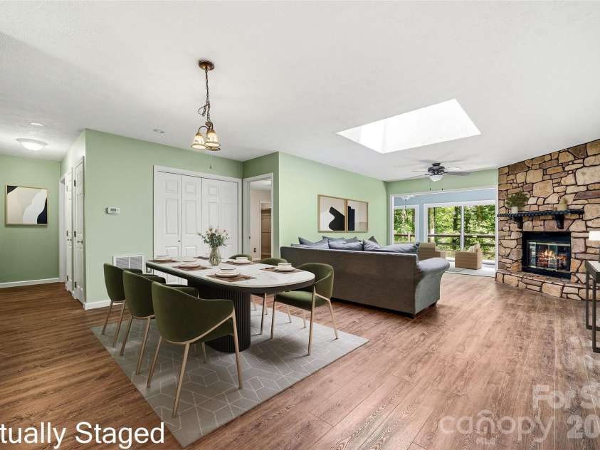 27 Unity Court, Etowah, NC 28729.  MLS# CAR4398907, YatesRealty ID 34327. 