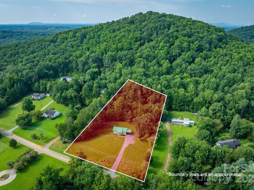 4521 Burns Road, Granite Falls, NC 28630.  MLS# CAR4288952, YatesRealty ID 34327. 