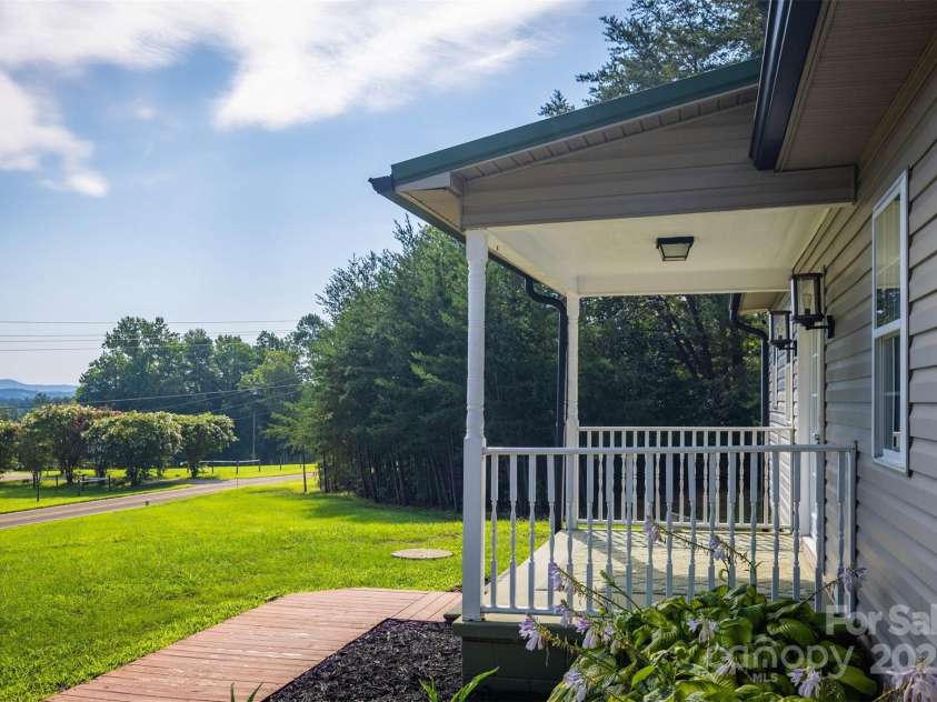 4521 Burns Road, Granite Falls, NC 28630.  MLS# CAR4288952, YatesRealty ID 34327. 