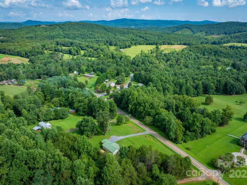 4521 Burns Road, Granite Falls, NC 28630.  MLS# CAR4288952, YatesRealty ID 34327. 