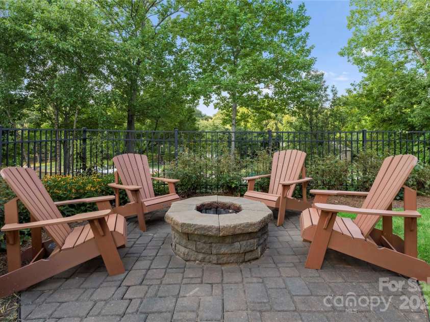 578 Normandy Road, Mooresville, NC 28117.  MLS# CAR4292446, YatesRealty ID 34328. 