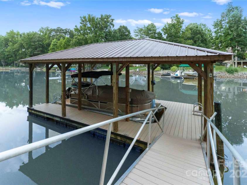 578 Normandy Road, Mooresville, NC 28117.  MLS# CAR4292446, YatesRealty ID 34328. 