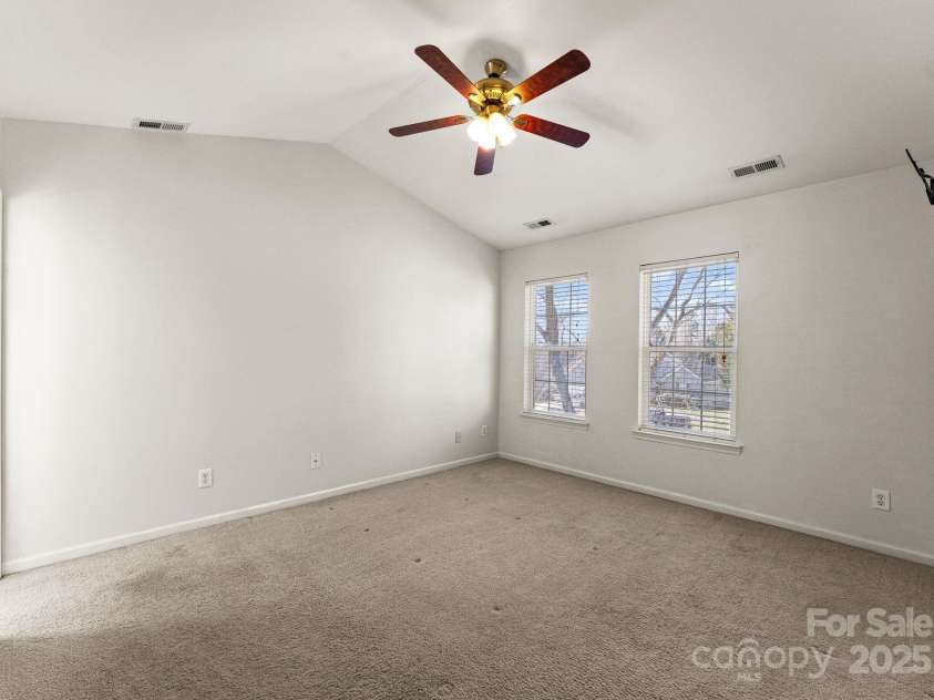 159 Creekwood Drive, Mooresville, NC 28117.  MLS# CAR4227542, YatesRealty ID 3433. 