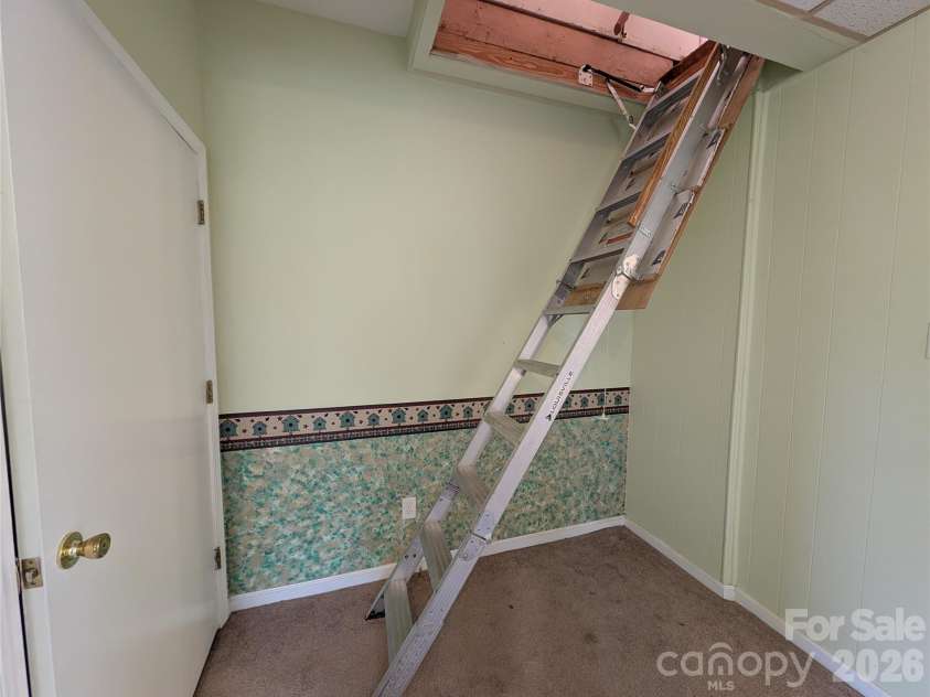 633 Eastway Drive, Troutman, NC 28166.  MLS# CAR4355605, YatesRealty ID 3433. 