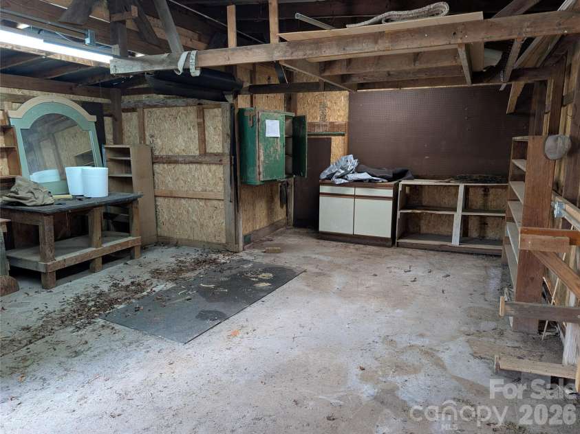 633 Eastway Drive, Troutman, NC 28166.  MLS# CAR4355605, YatesRealty ID 3433. 