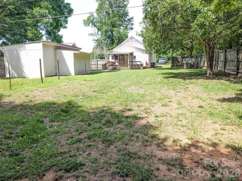 633 Eastway Drive, Troutman, NC 28166.  MLS# CAR4355605, YatesRealty ID 3433. 