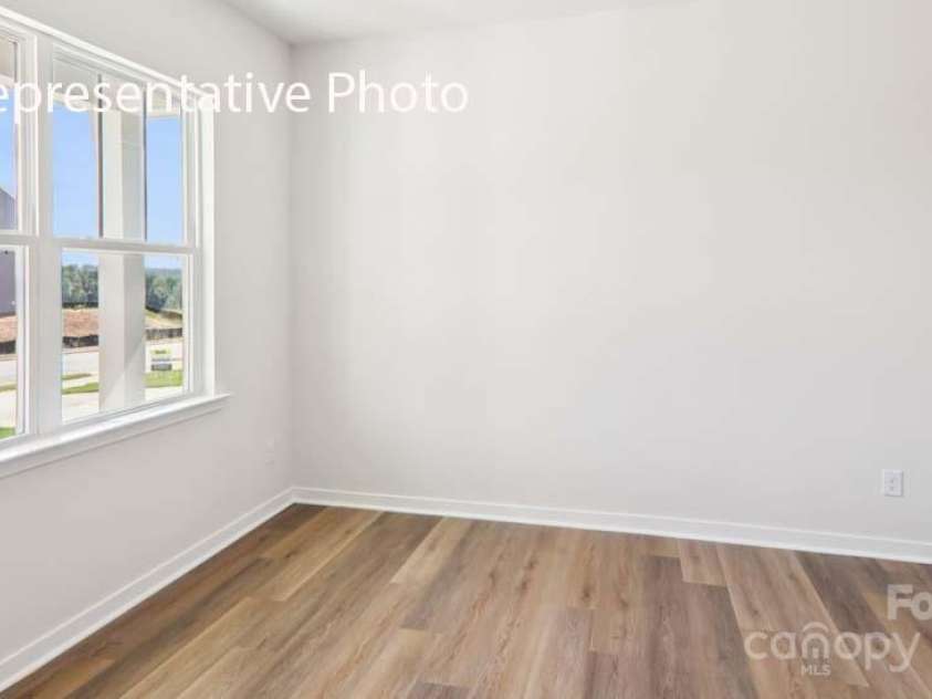 454 Janie Circle, Newton, NC 28658.  MLS# CAR4294517, YatesRealty ID 34331. 