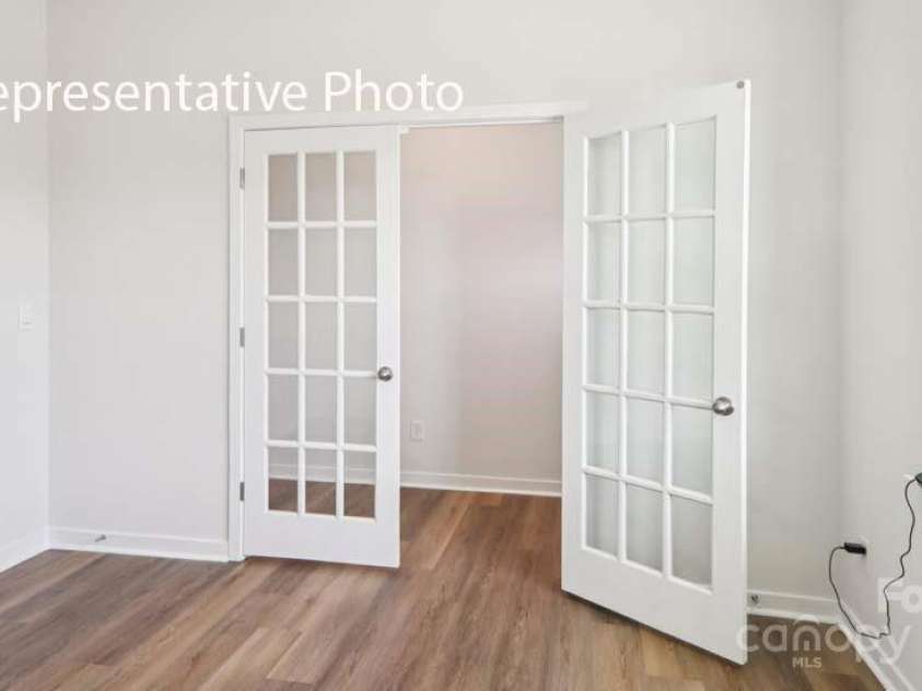 454 Janie Circle, Newton, NC 28658.  MLS# CAR4294517, YatesRealty ID 34331. 