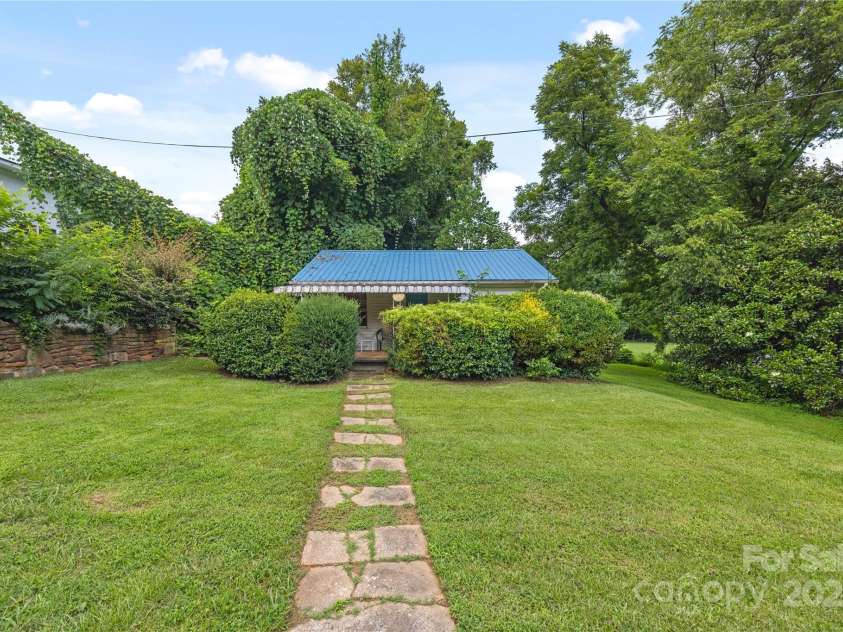 95 Blanton Street, Columbus, NC 28722.  MLS# CAR4295310, YatesRealty ID 34332. 