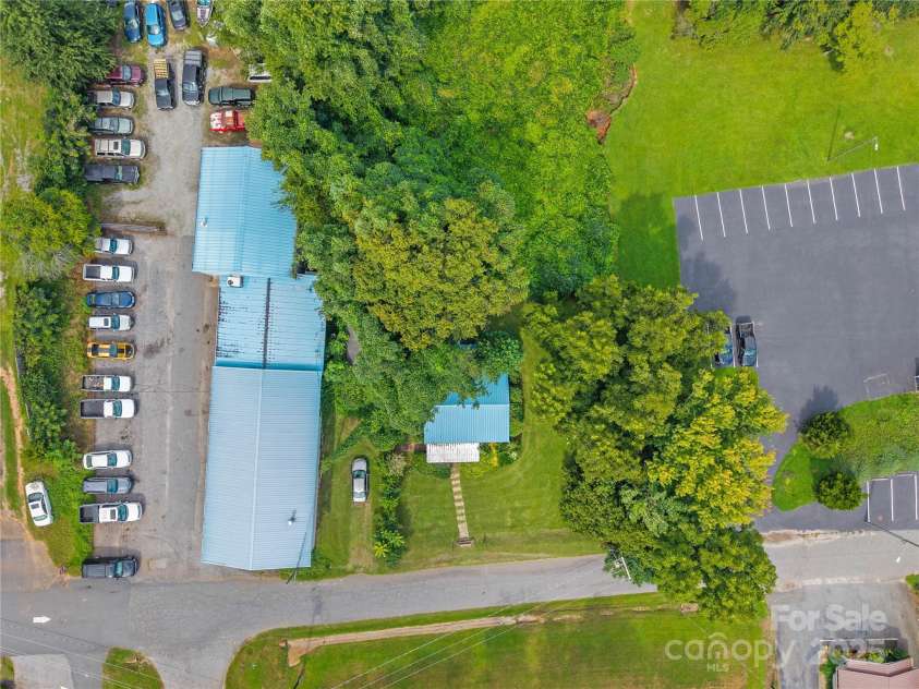 95 Blanton Street, Columbus, NC 28722.  MLS# CAR4295310, YatesRealty ID 34332. 