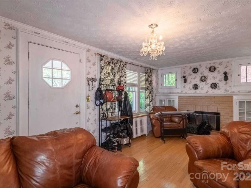 56 Brevard Road, Asheville, NC 28806.  MLS# CAR4293196, YatesRealty ID 34333. Living room