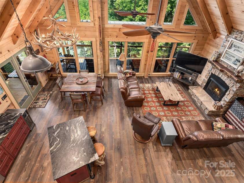 1439 Mountain Parkway, Mill Spring, NC 28756.  MLS# CAR4294167, YatesRealty ID 34334. 