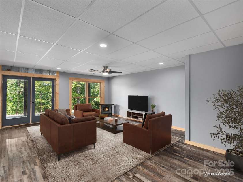 1439 Mountain Parkway, Mill Spring, NC 28756.  MLS# CAR4294167, YatesRealty ID 34334. 