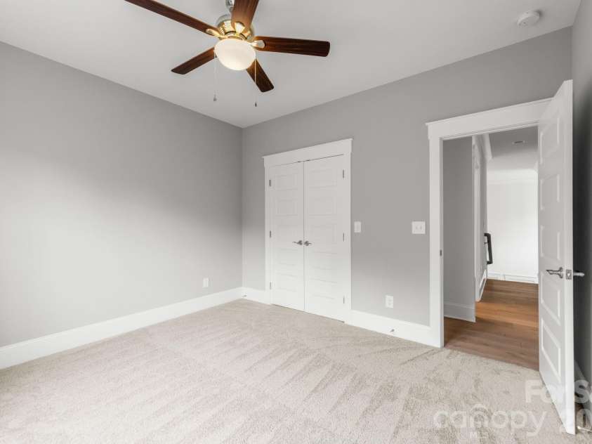 3207 James Plantation Drive, Denver, NC 28037.  MLS# CAR4393693, YatesRealty ID 34334. 