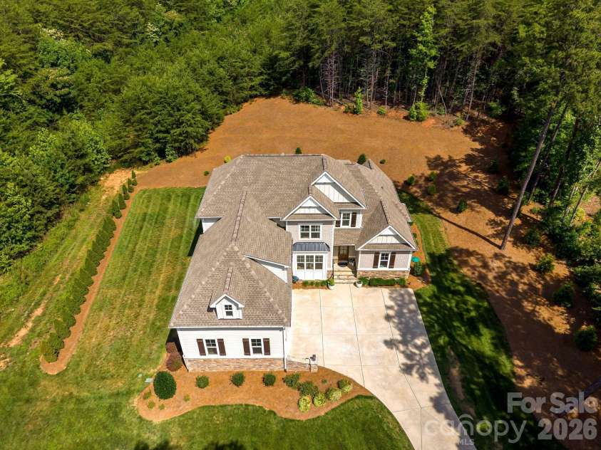 3207 James Plantation Drive, Denver, NC 28037.  MLS# CAR4393693, YatesRealty ID 34334. 