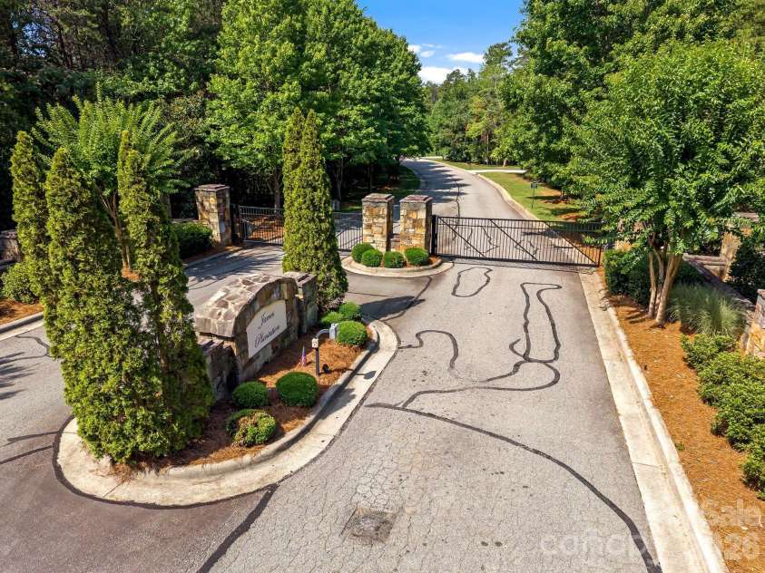 3207 James Plantation Drive, Denver, NC 28037.  MLS# CAR4393693, YatesRealty ID 34334. 