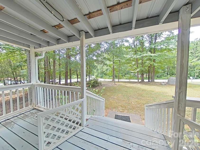 727 O Malleys Court, Clover, SC 29710.  MLS# CAR4396712, YatesRealty ID 34335. Covered Front Porch