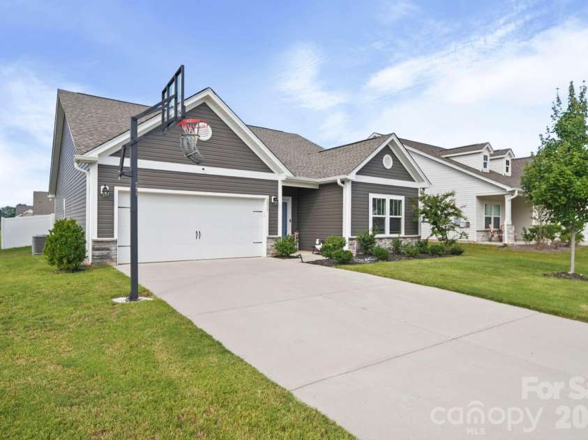 2015 McDonald Drive, Stanfield, NC 28163.  MLS# CAR4419202, YatesRealty ID 34336. 