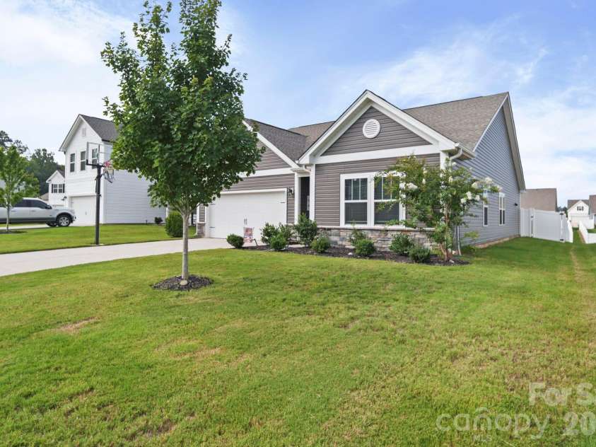 2015 McDonald Drive, Stanfield, NC 28163.  MLS# CAR4419202, YatesRealty ID 34336. 
