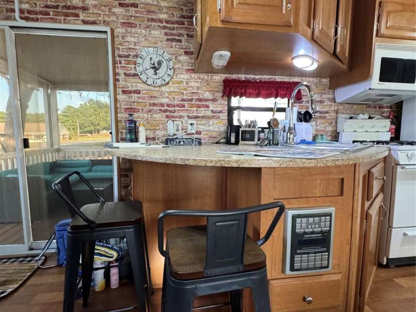 111 Club House Extension, New London, NC 28127.  MLS# CAR4295285, YatesRealty ID 34337. 