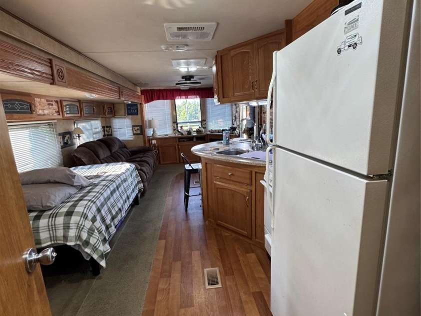111 Club House Extension, New London, NC 28127.  MLS# CAR4295285, YatesRealty ID 34337. Kitchen area