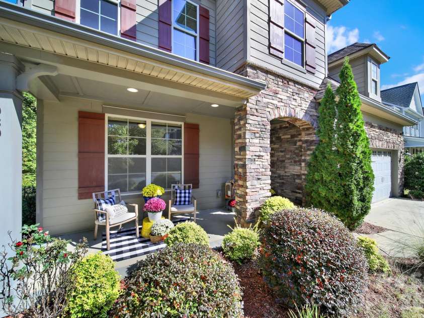 989 Emory Lane, Fort Mill, SC 29708.  MLS# CAR4356402, YatesRealty ID 34337. 