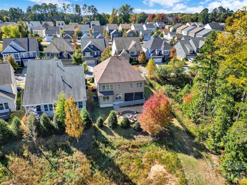 989 Emory Lane, Fort Mill, SC 29708.  MLS# CAR4356402, YatesRealty ID 34337. 