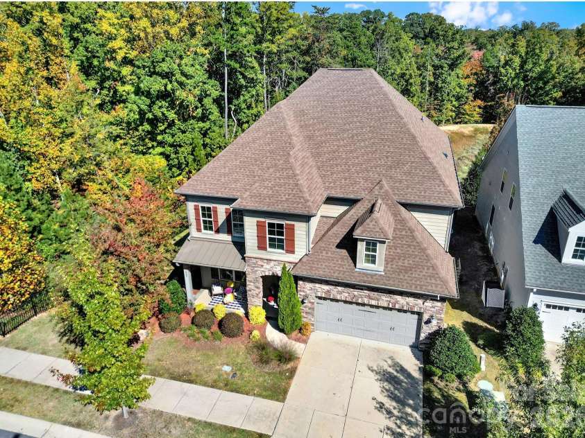 989 Emory Lane, Fort Mill, SC 29708.  MLS# CAR4356402, YatesRealty ID 34337. 