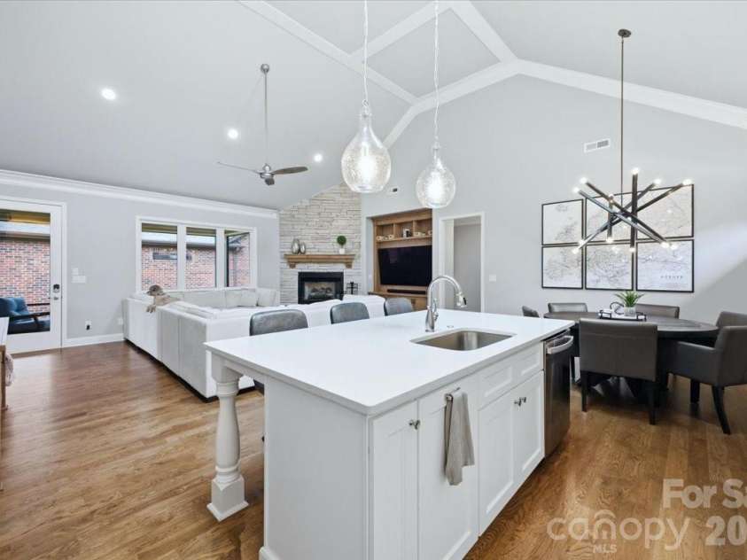 6095 Gold Springs Way, Denver, NC 28037.  MLS# CAR4387574, YatesRealty ID 34338. 
