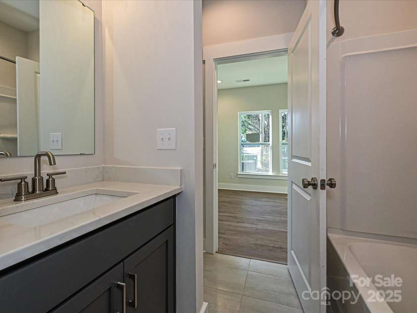 1219 34th Street, Charlotte, NC 28205.  MLS# CAR4139010, YatesRealty ID 3434. 1st Floor Bath 3