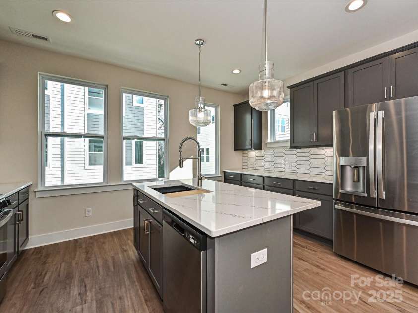 1219 34th Street, Charlotte, NC 28205.  MLS# CAR4139010, YatesRealty ID 3434. Kitchen