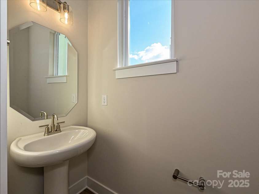 1219 34th Street, Charlotte, NC 28205.  MLS# CAR4139010, YatesRealty ID 3434. Main Floor Powder Room
