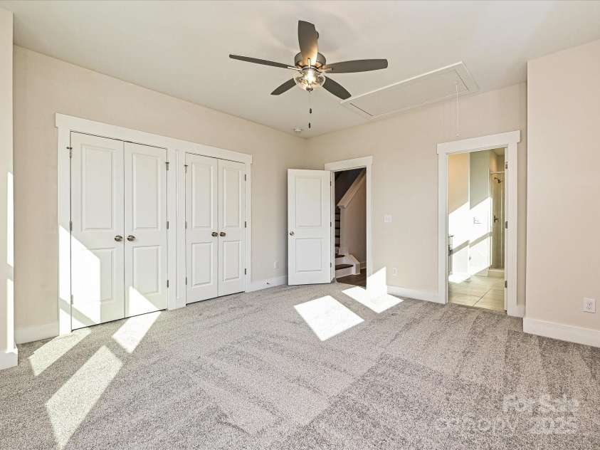 1219 34th Street, Charlotte, NC 28205.  MLS# CAR4139010, YatesRealty ID 3434. Premier Bedroom