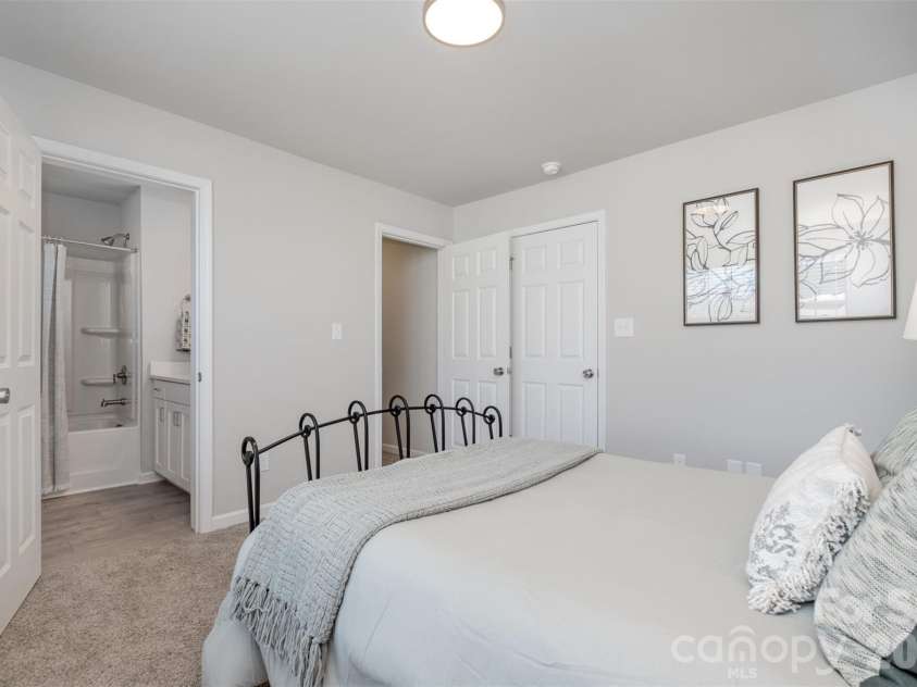 355 Melrose Drive, Concord, NC 28025.  MLS# CAR4355157, YatesRealty ID 3434. 