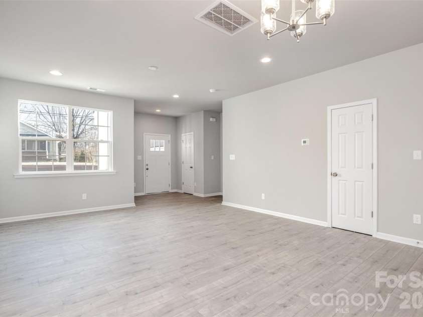 355 Melrose Drive, Concord, NC 28025.  MLS# CAR4355157, YatesRealty ID 3434. 