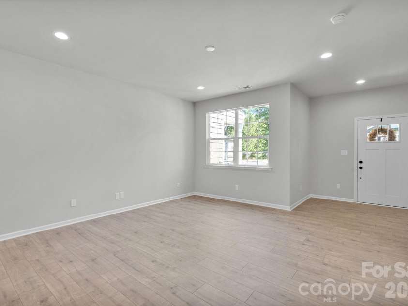 355 Melrose Drive, Concord, NC 28025.  MLS# CAR4415760, YatesRealty ID 3434. 