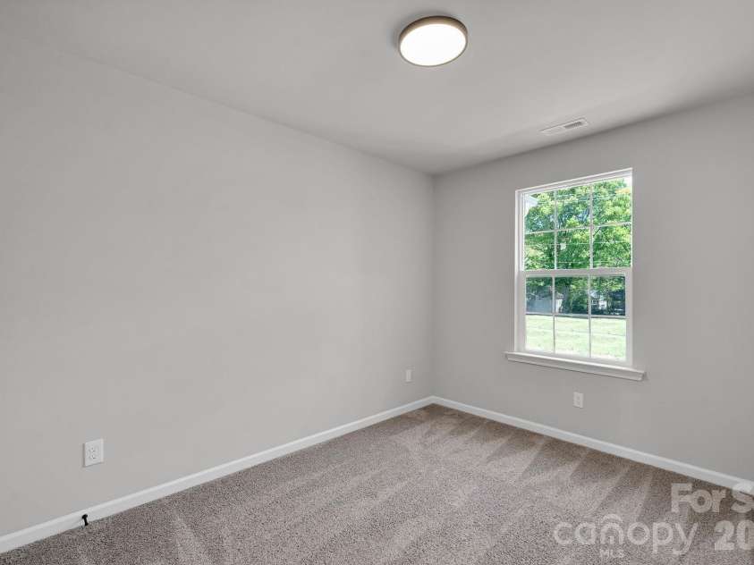 355 Melrose Drive, Concord, NC 28025.  MLS# CAR4415760, YatesRealty ID 3434. 