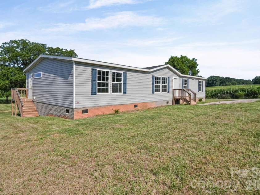 5131 Red Hill Mount Vernon Road, Polkton, NC 28135.  MLS# CAR4392065, YatesRealty ID 34340. 