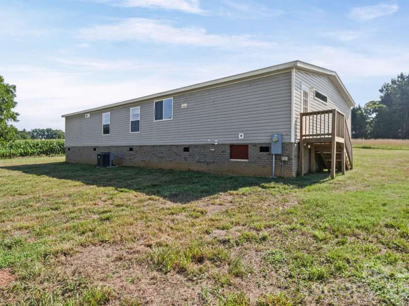 5131 Red Hill Mount Vernon Road, Polkton, NC 28135.  MLS# CAR4392065, YatesRealty ID 34340. 