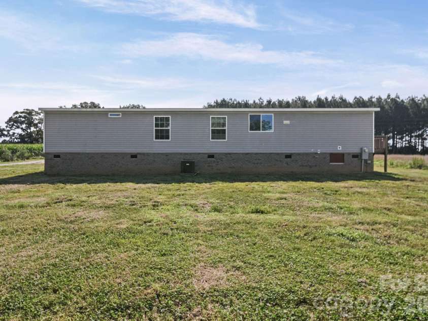 5131 Red Hill Mount Vernon Road, Polkton, NC 28135.  MLS# CAR4392065, YatesRealty ID 34340. 